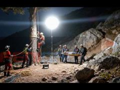 90 सेमी 360° पोर्टेबल चमक मुक्त चंद्र गुब्बारा प्रकाश